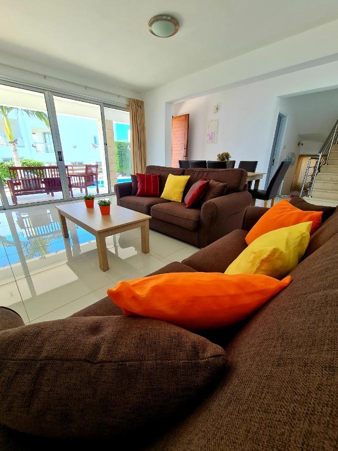 Modern Villa, 4 Bedrooms, Private Pool, Close To Coral Bay Strip Пейя Экстерьер фото